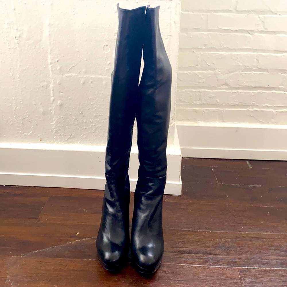 NWOT!stuart weitzman SW over the knee high heel boot!